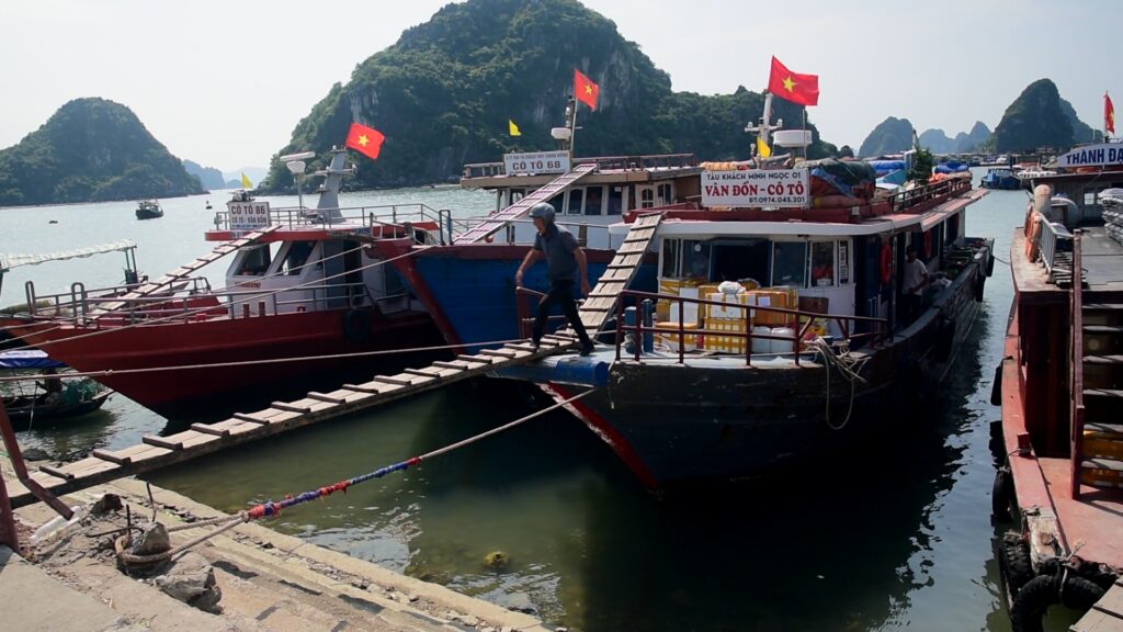 port de cam phang Co To Quan Lan