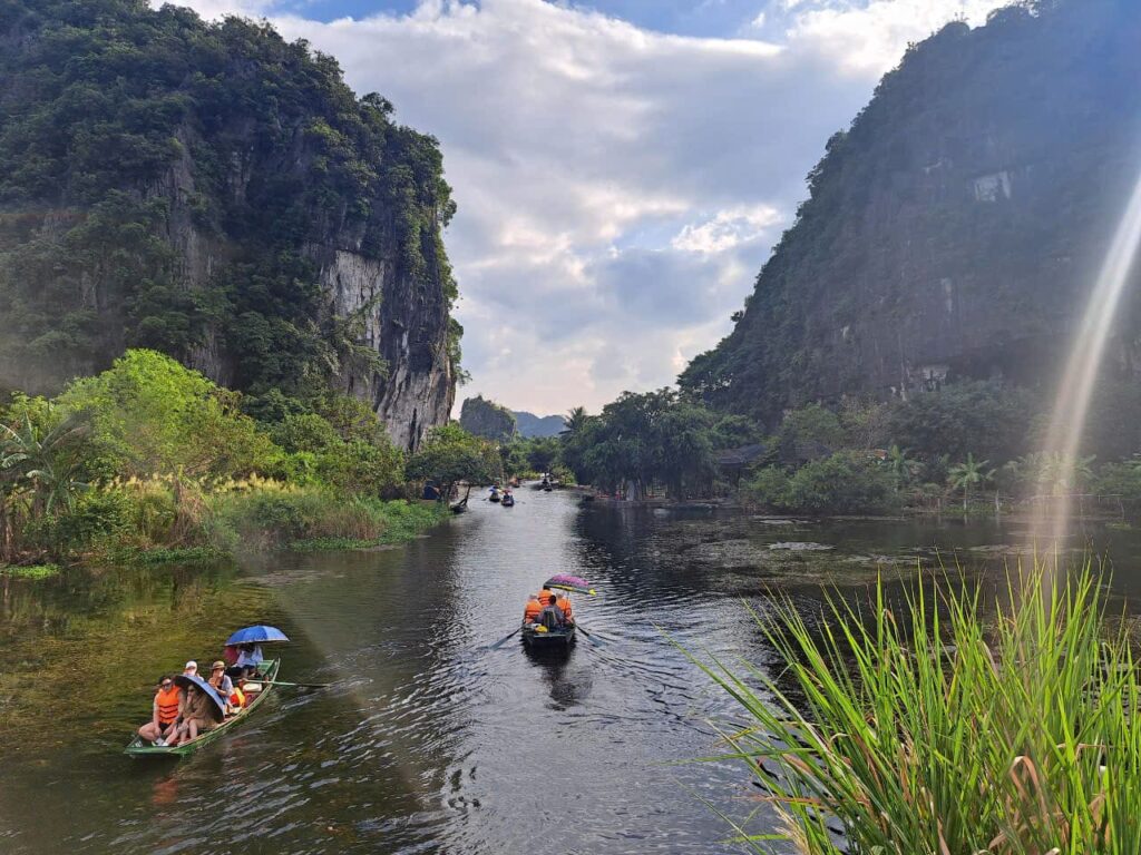 Balade en barque Ninh Binh