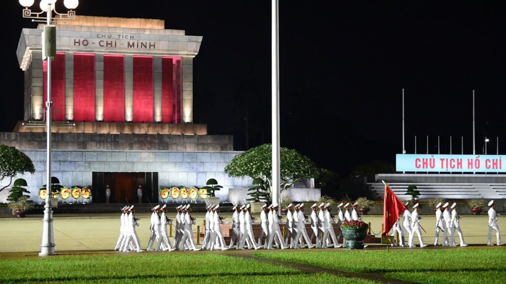 itinéraire une journée à Hanoi Mausolée de Ho Chi Minh