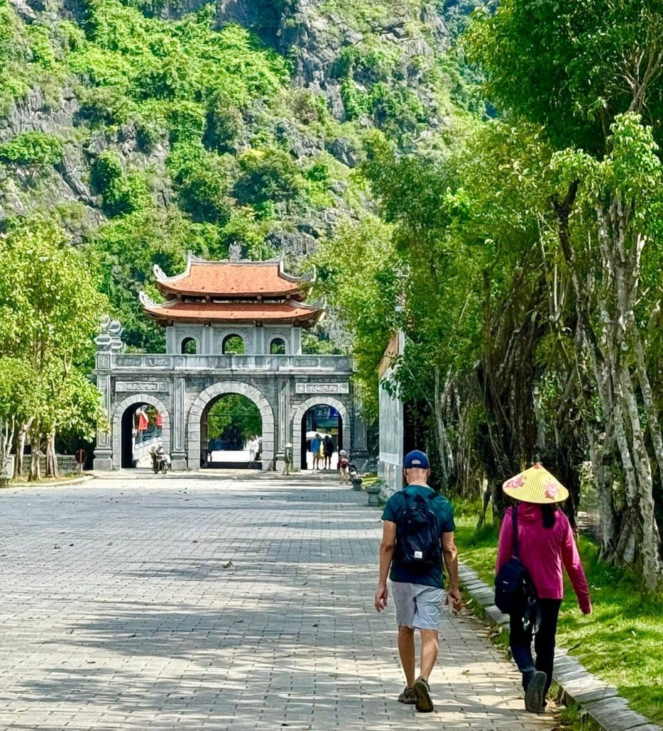 Hoa Lu Ninh Binh