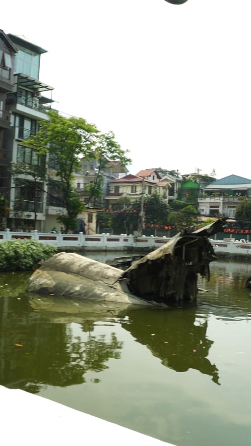 lac b52 hanoi 1