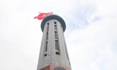 Tour du drapeau Dong Van