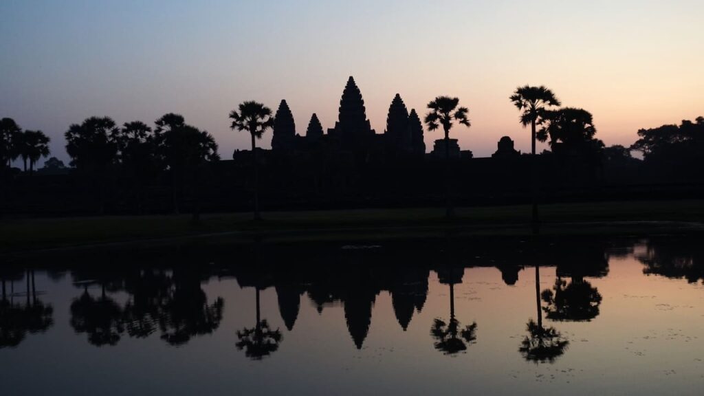 Angkor Wat au lever du soleil