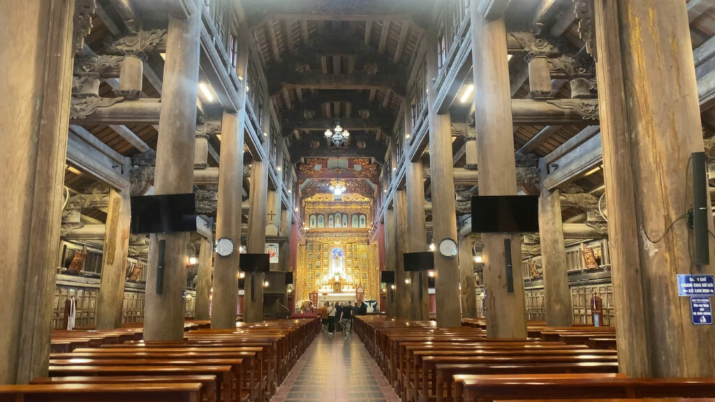 Cathedrale de Phat Diem 4