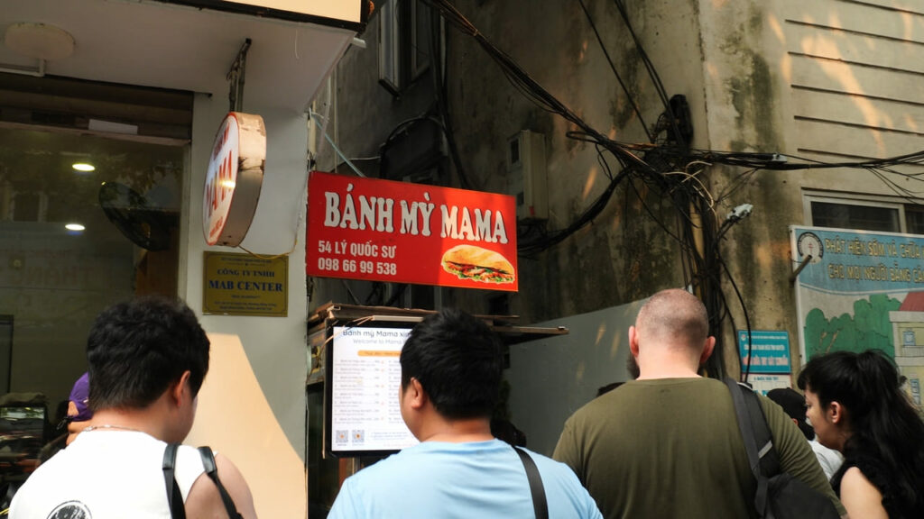Banh Mi mama Hanoi